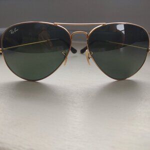 Ray-Ban Aviator Sunglasses Gold Frame Green Lenses